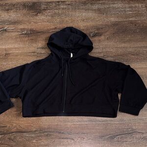Harala Black waffle Cropped full zip jacket Large EUC